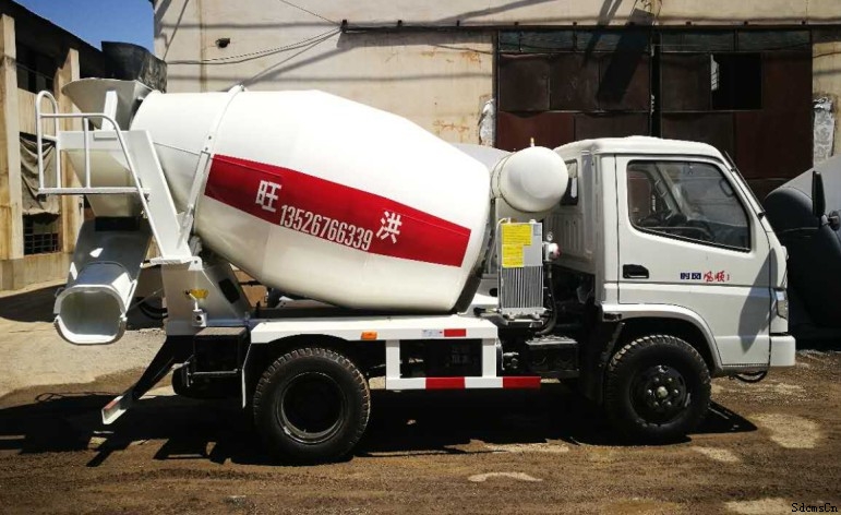 小型農(nóng)用攪拌車